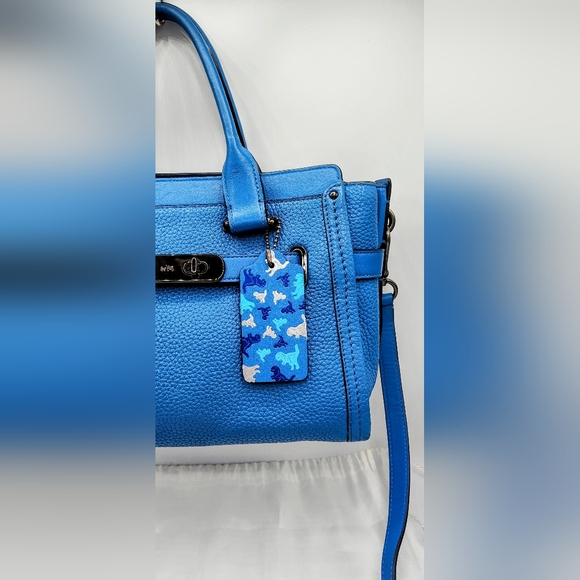 Coach Swagger 21 in Azure Blue Pebbled Leather with Rexy Charm - Picture 7 of 14